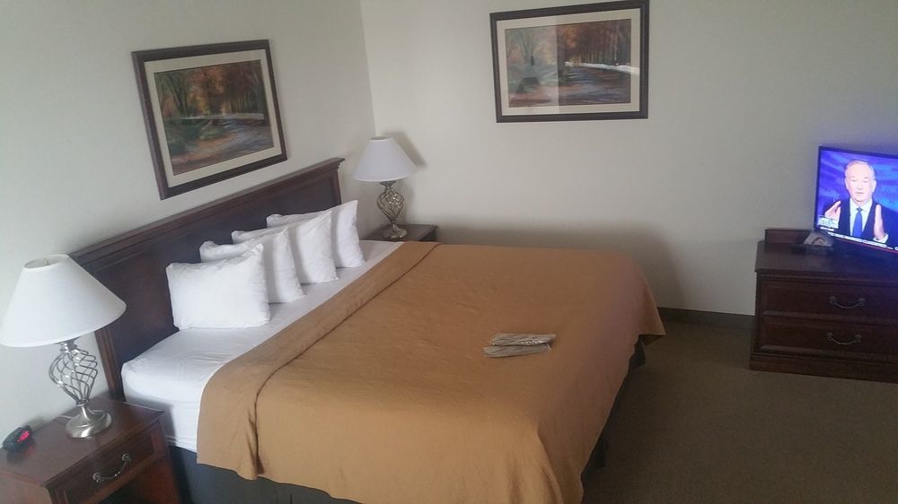 Alex Hotel And Suites Анкъридж Екстериор снимка