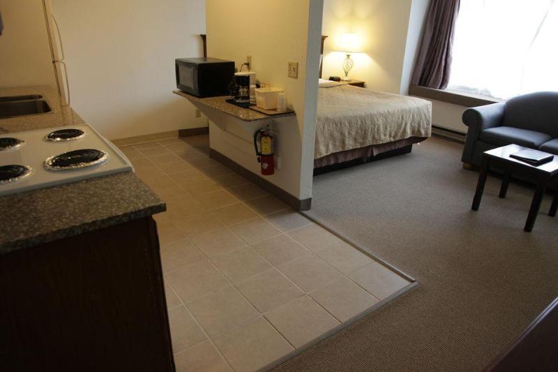 Alex Hotel And Suites Анкъридж Екстериор снимка