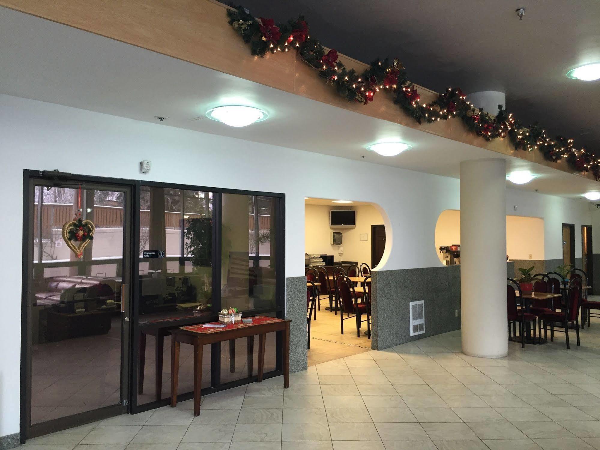 Alex Hotel And Suites Анкъридж Екстериор снимка